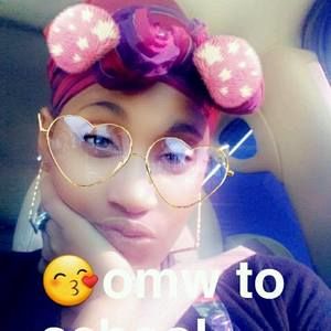 Meet your Posher, Kadijah